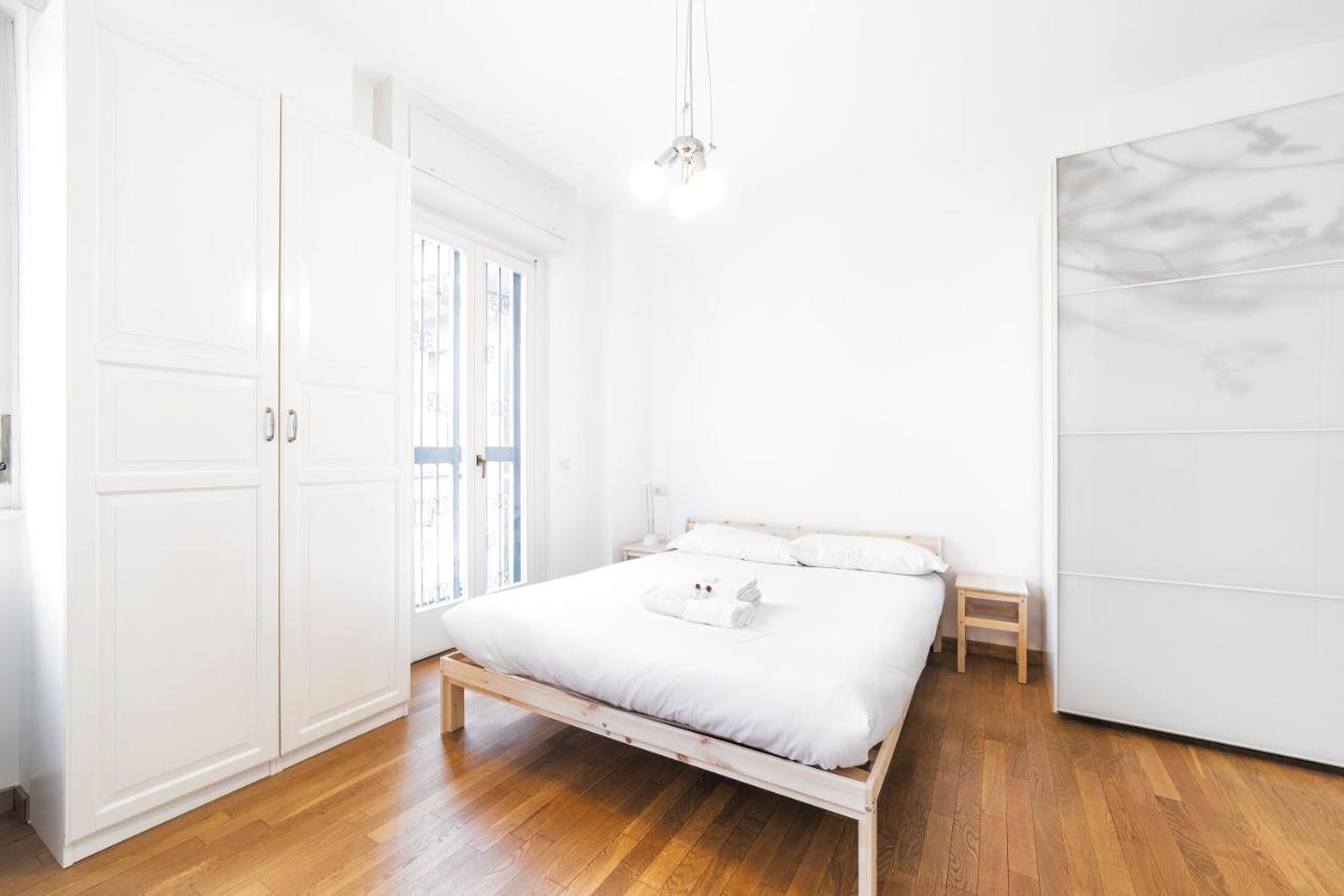Loreto Elegant Flat Milano Exteriör bild
