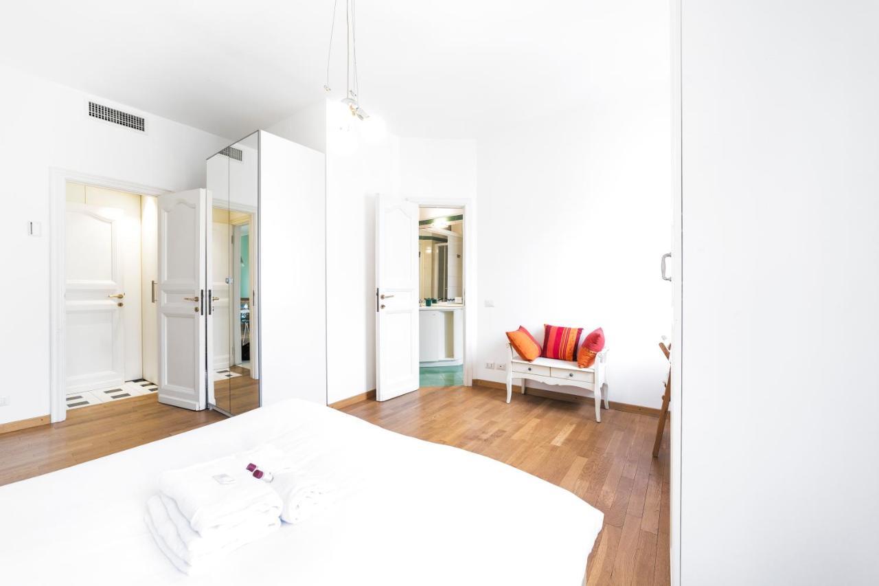 Loreto Elegant Flat Milano Exteriör bild