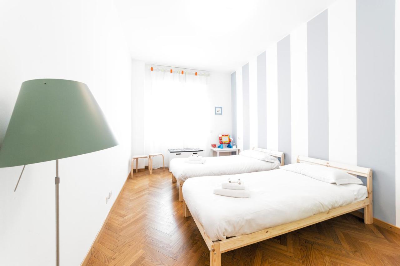 Loreto Elegant Flat Milano Exteriör bild