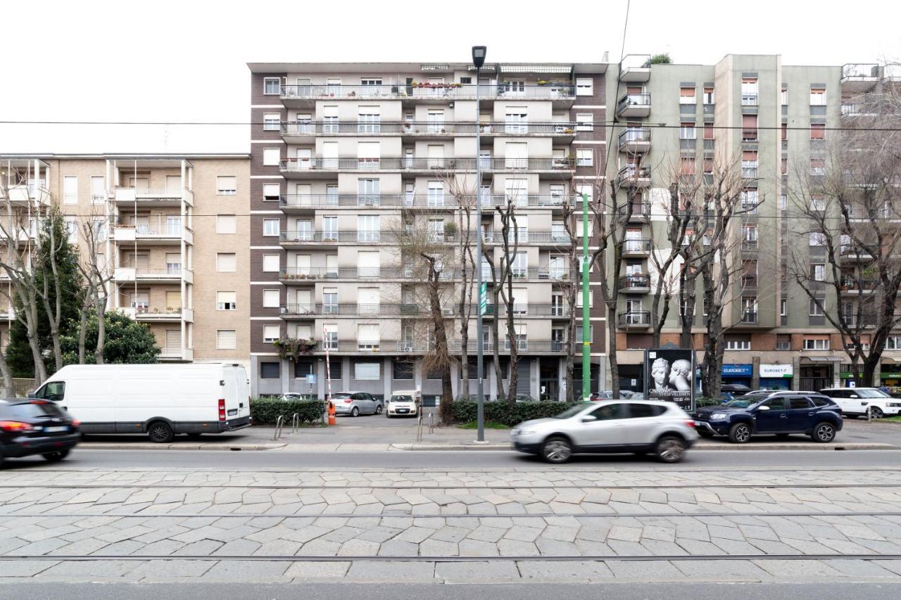 Loreto Elegant Flat Milano Exteriör bild