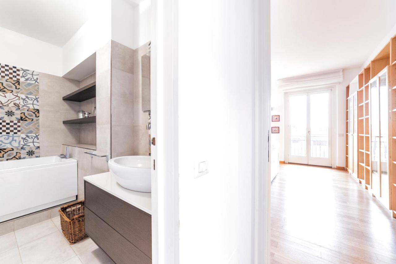 Loreto Elegant Flat Milano Exteriör bild