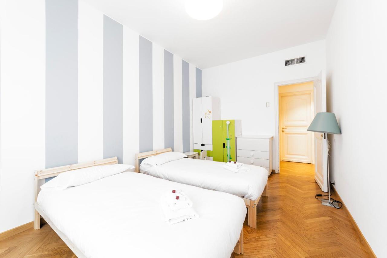Loreto Elegant Flat Milano Exteriör bild