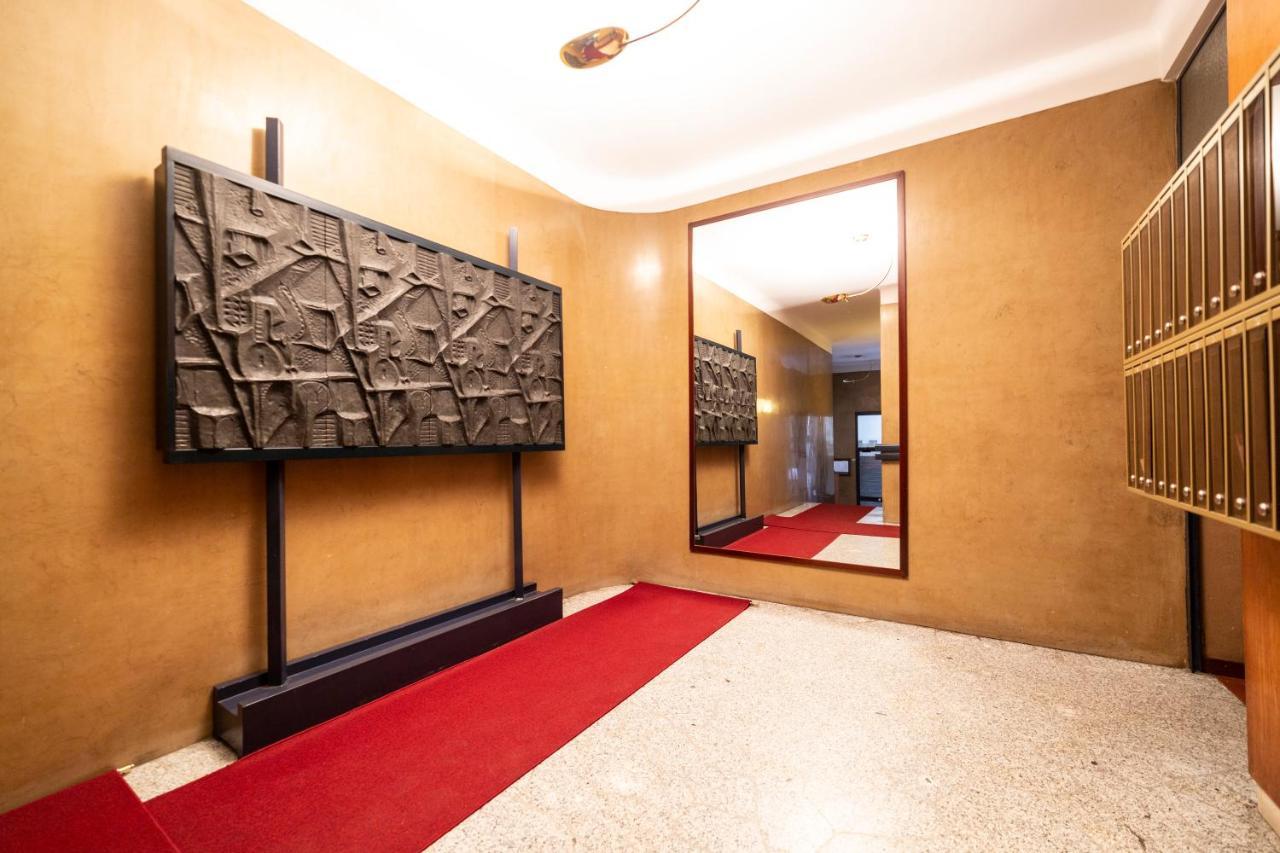 Loreto Elegant Flat Milano Exteriör bild